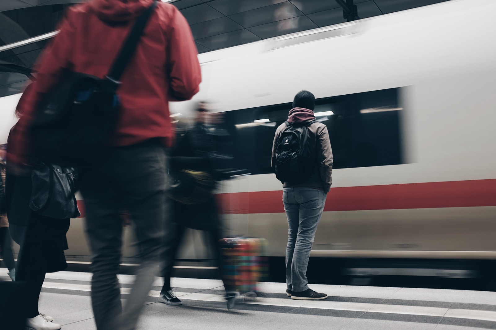 Infolignes pour l'horaire des trains