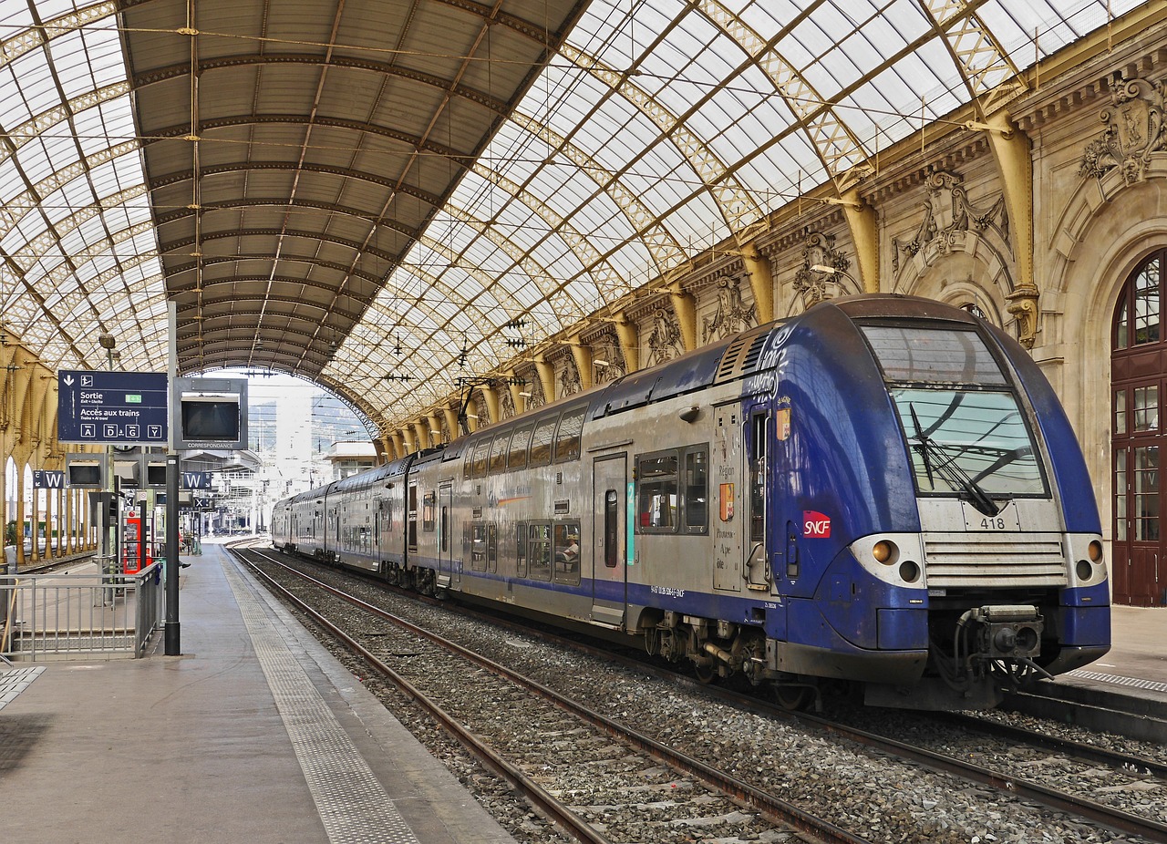 trains sncf intercites